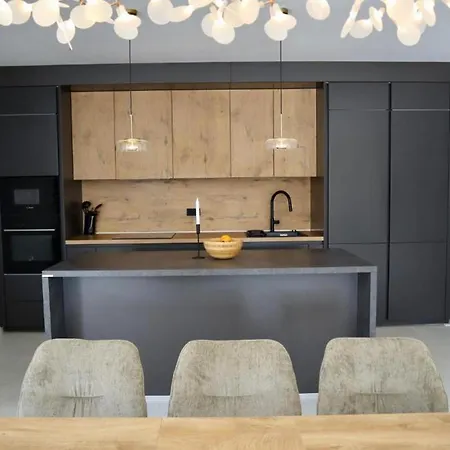 Olynthia Вилла Рогач