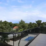 וילה Olynthia *