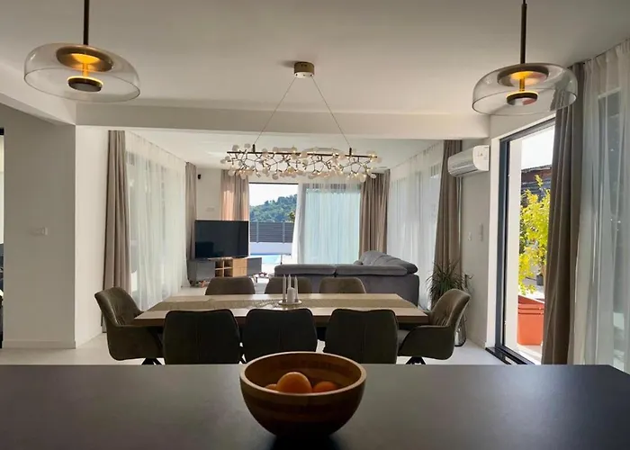 Vila Olynthia